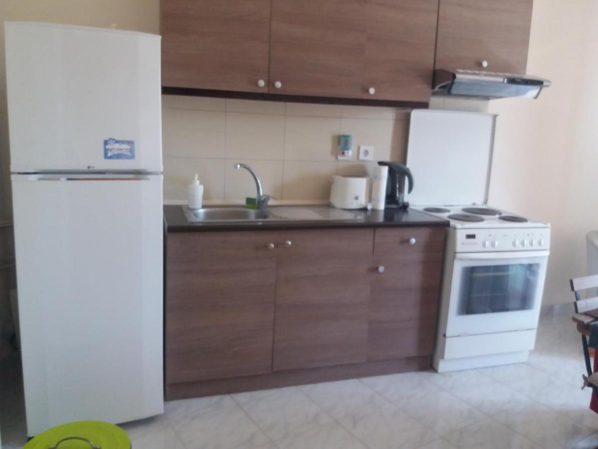 Forest & Sea Apartment Poros Town Eksteriør billede